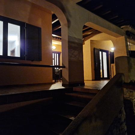 Apartments Villa Temer Пинезичи Экстерьер фото