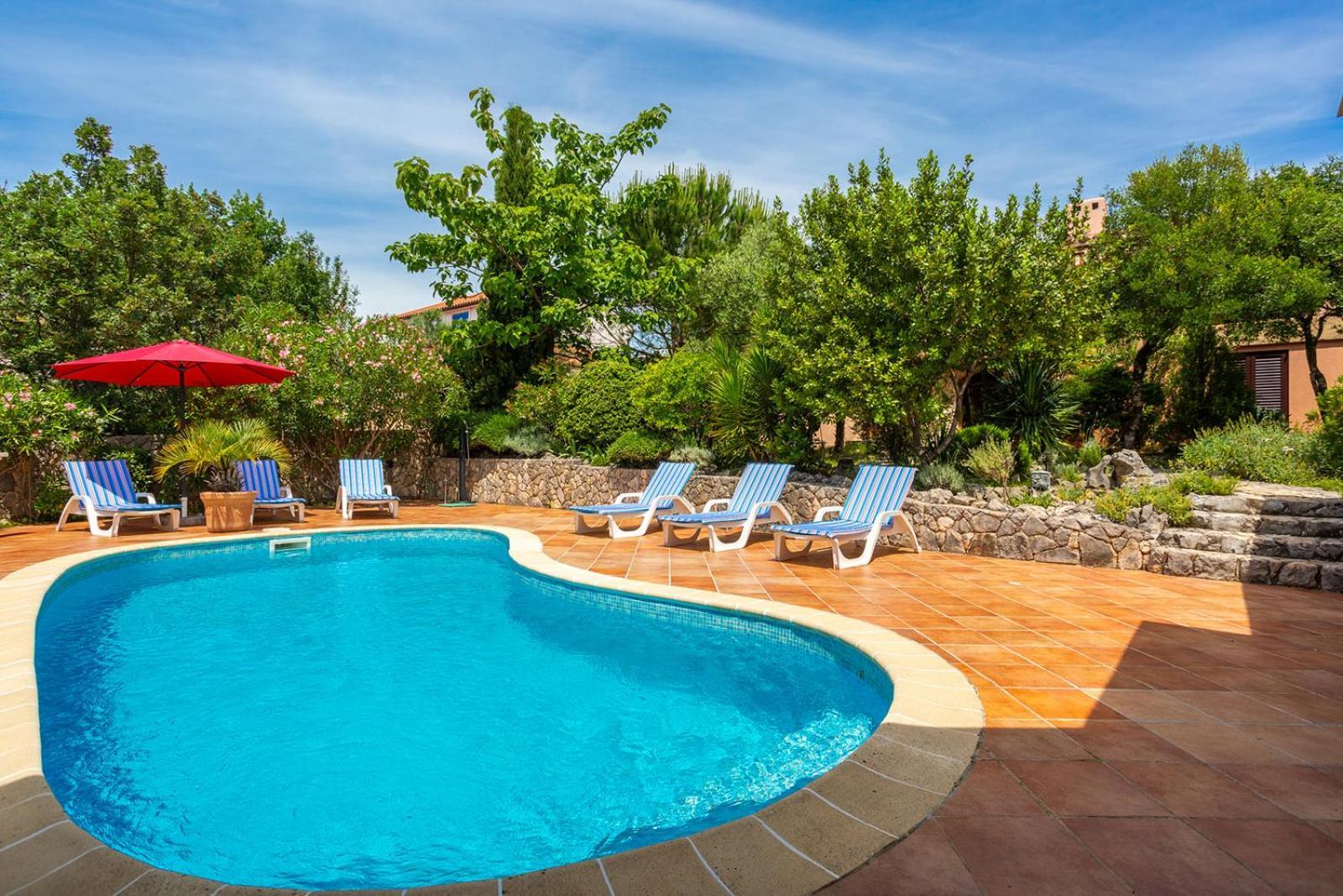 Apartments Villa Temer Пинезичи Экстерьер фото