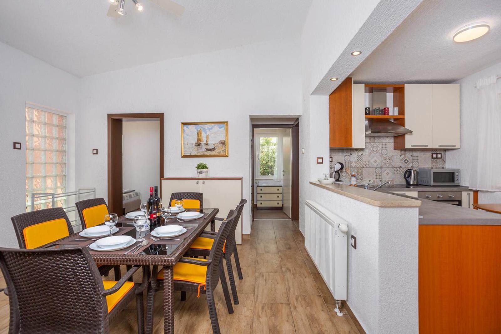 Apartments Villa Temer Пинезичи Экстерьер фото