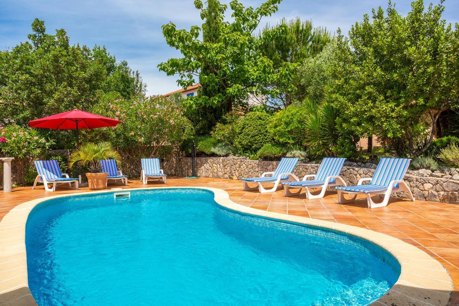 Apartments Villa Temer Пинезичи Экстерьер фото