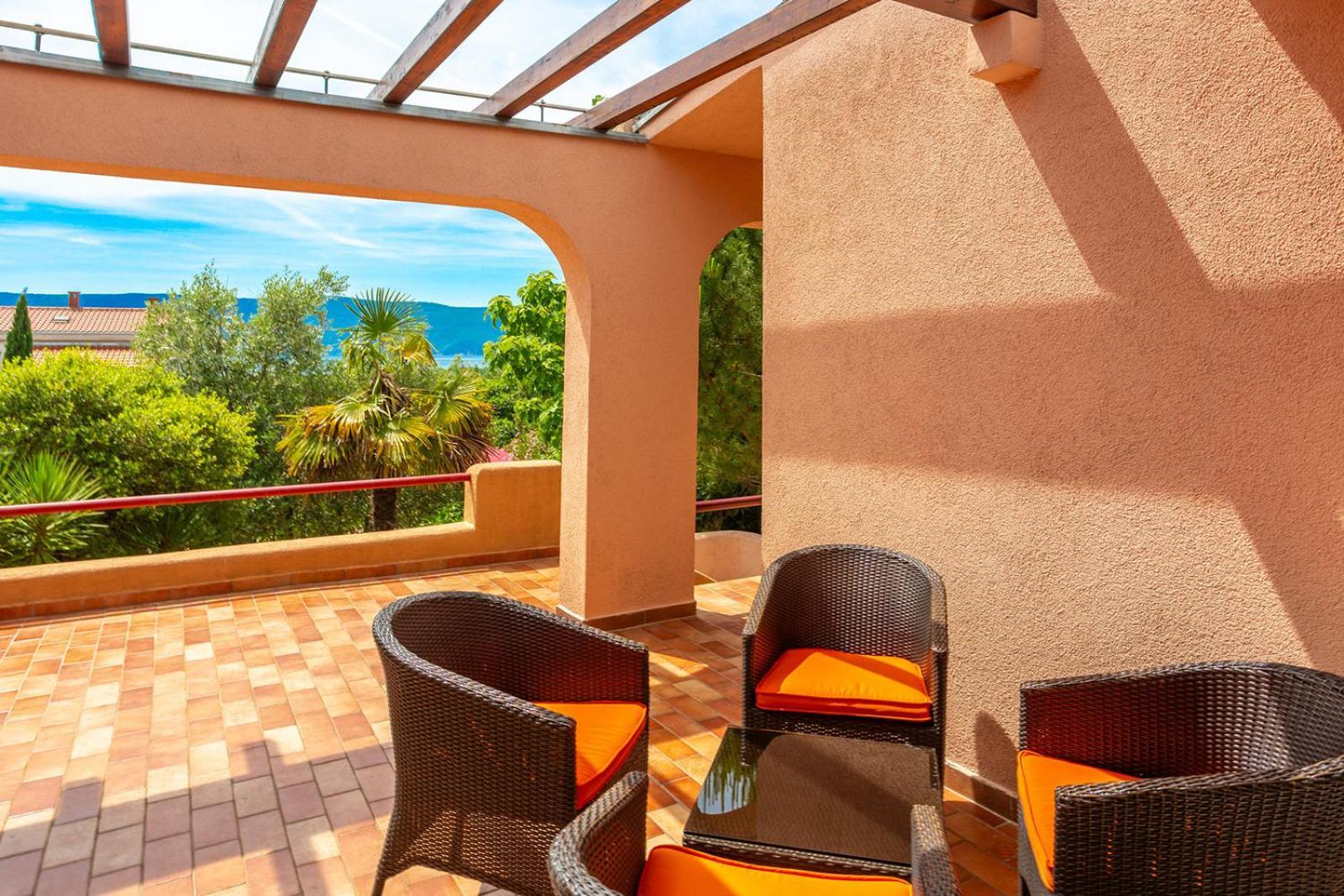 Apartments Villa Temer Пинезичи Экстерьер фото